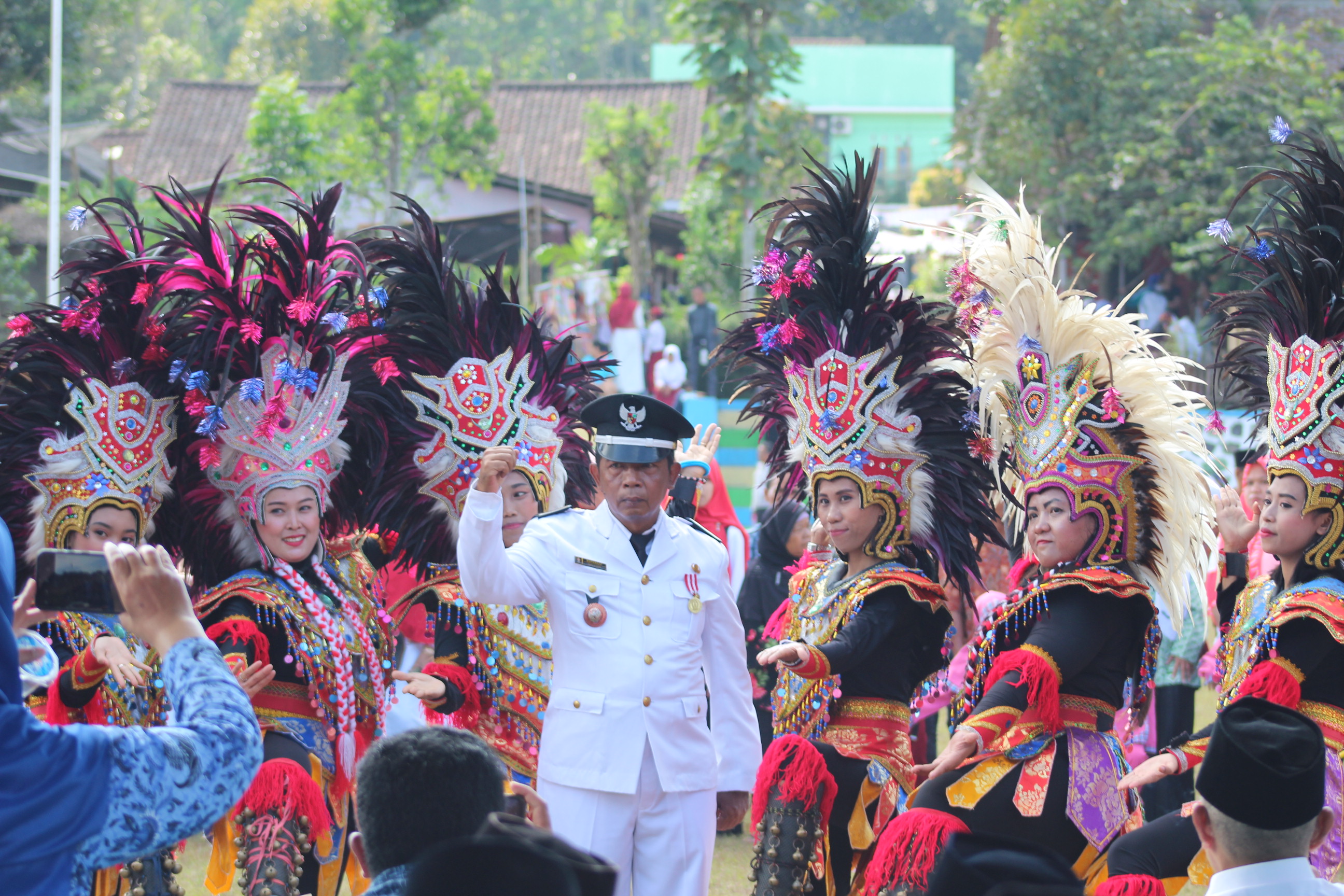 SELAMAT DATANG DI DESA PARE